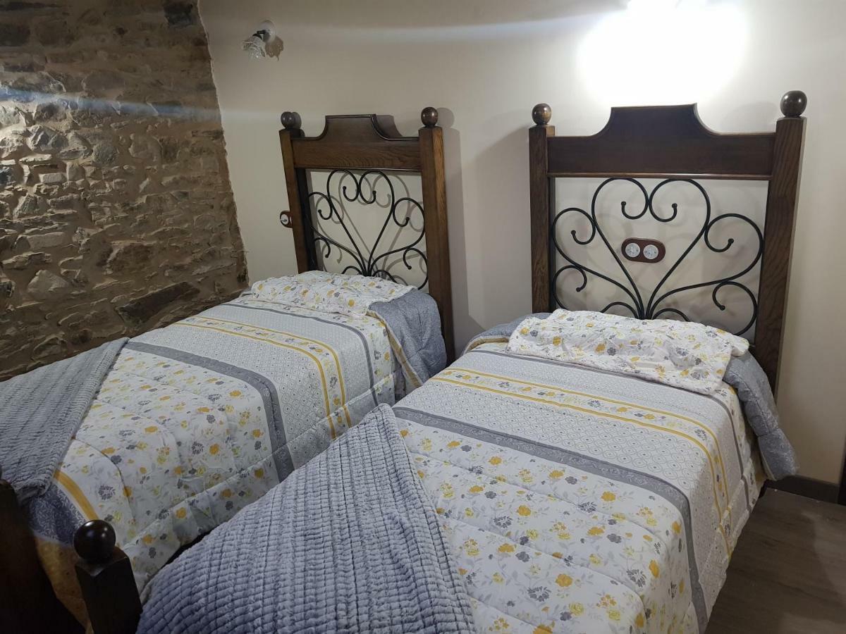 Apartamentos Rurales Casa Carmen Pola de Allande Kültér fotó