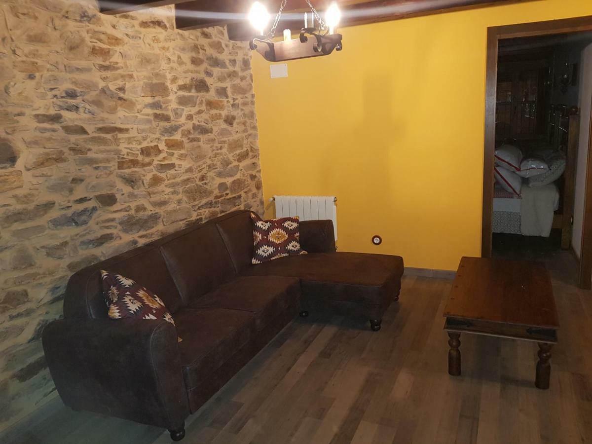 Apartamentos Rurales Casa Carmen Pola de Allande Kültér fotó